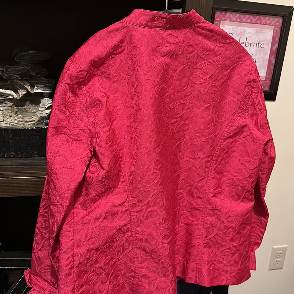 Spring jacket - Picture 3 of 3